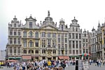 La Grand Place: &nbsp;a row of houses in the north-east corner.