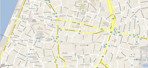 Map of the center of Antwerp from the train station to the river Scheldt.