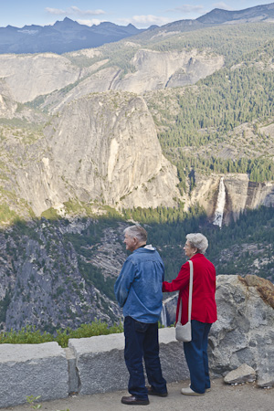 Dad and his tank crew in 		early 1945.